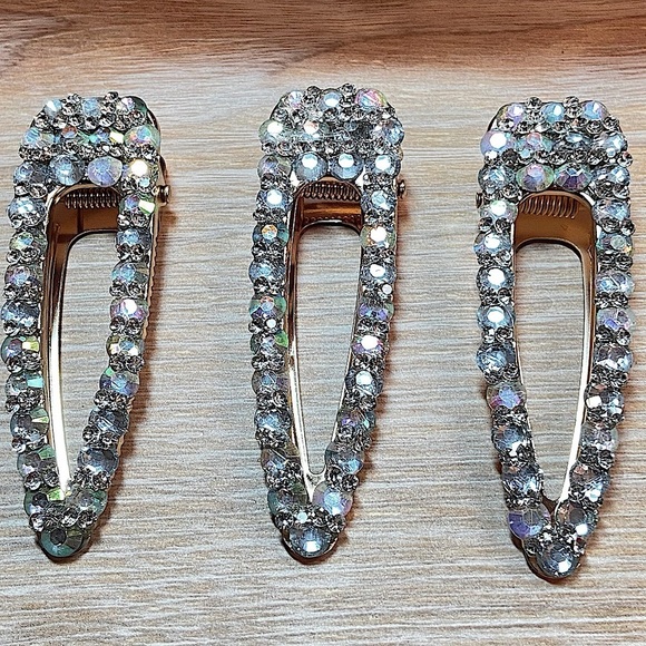Women’s Large Rhinestone Hair Clip Barrettes with Gold Back Lot of 3 Set. - Picture 3 of 4